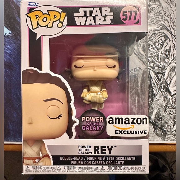 POP! Funko: REY (Power Of The Galaxy) (Amazon Exclusive) #577 - Picture 1 of 6